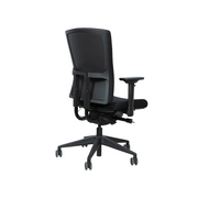 Ergonomische zwarte bureaustoel met verstelbare armleuningen en hoge rugleuning. - Bureaustoel OFI PRIME – Ergonomisch NPR 1813 - Office Furniture Interior