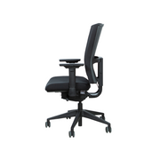 Ergonomische zwarte bureaustoel met verstelbare armleuningen en ademende rugleuning. - Bureaustoel OFI PRIME – Ergonomisch NPR 1813 - Office Furniture Interior