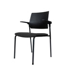 Ergonomische conferentiestoel OFI GUEST met zwart kunststof zitvlak en rugleuning, metalen frame. - Conferentiestoel OFI GUEST - Office Furniture Interior