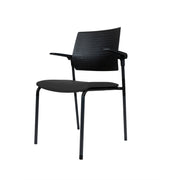 Ergonomische conferentiestoel OFI GUEST met zwart kunststof zitvlak en rugleuning, metalen frame. - Conferentiestoel OFI GUEST - Office Furniture Interior