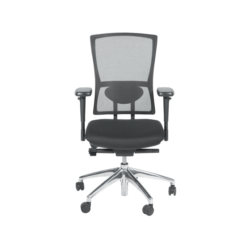 Ergonomische bureaustoel met zwarte mesh rugleuning, verstelbare armleuningen en chromen onderstel. - Bureaustoel OFI FLEX – Ergonomisch NPR 1813 - Office Furniture Interior